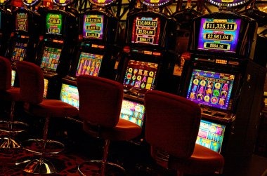 skatwin slot platform interface showing account dashboard and payment options